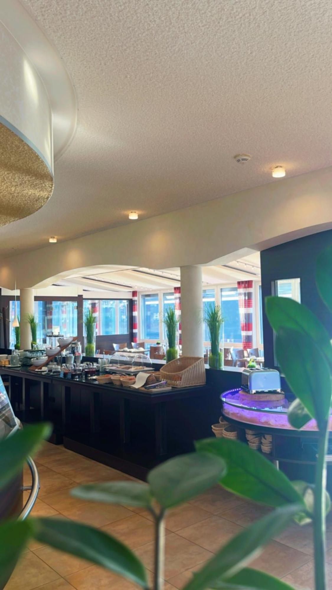 זימראת' Garni Hotel Henn מראה חיצוני תמונה